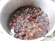 黑豆炖黑木耳的做法
