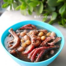 黄豆花生煲鸽爪的做法 黄豆花生煲鸽爪的做法
