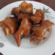 香焖猪蹄的做法 香焖猪蹄的做法