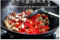 蚝油炒藕丁的做法