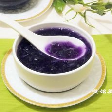 紫薯银耳羹的做法 紫薯银耳羹的做法