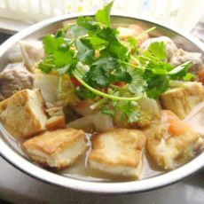 白菜豆腐煲的做法