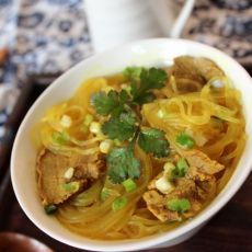 咖喱牛肉粉丝汤的做法 咖喱牛肉粉丝汤的做法