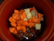 土豆胡萝卜烧牛肉的做法