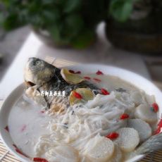 山药鲫鱼粉丝煲的做法 山药鲫鱼粉丝煲的做法