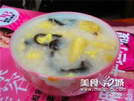 玉米笋木耳粥
