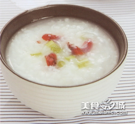 芹菜红枣粥