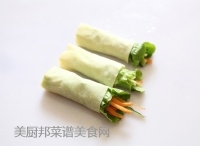 生菜豆皮卷的图文做法