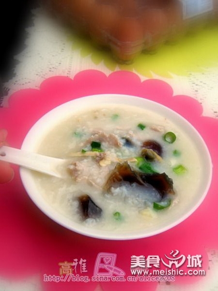 皮蛋瘦肉粥