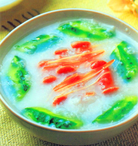 丝瓜粉肠粥