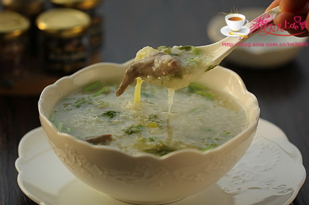 香菜猪肝阴米粥