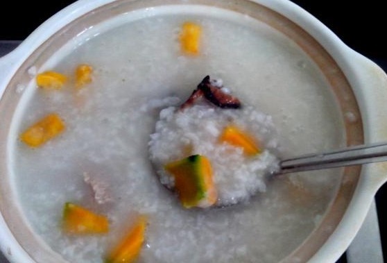 排骨煲蚝豉南瓜粥