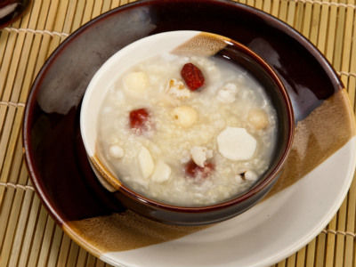 麦冬莲子山药粥