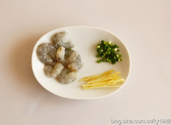 鲜虾粥步骤1