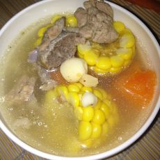 玉米胡萝卜排骨汤的做法 玉米胡萝卜排骨汤的做法