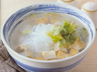 油豆腐线粉汤做法