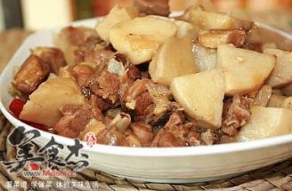 芋头烧鸭的做法