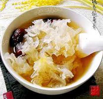用高压锅做山茶银耳羹做法