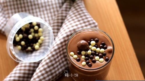 巧克力慕斯杯的做法 无添加凝结剂