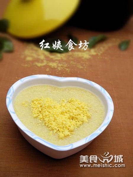 蛋黄小米粥