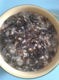 猪肝瘦肉紫菜汤的做法