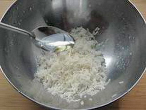 板栗鸡丝粥怎么做