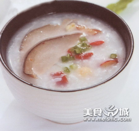 莲子红枣猪肝粥