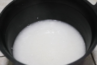 鲜虾瘦肉粥做法步骤3