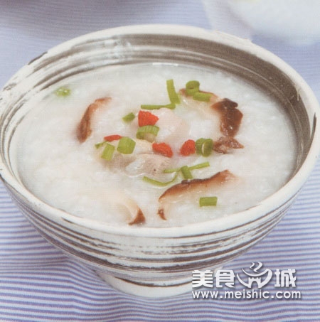 鸭肉菇杞粥