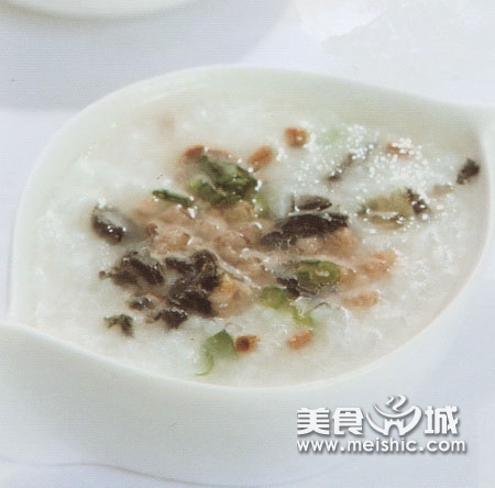 黄花菜瘦肉糯米粥
