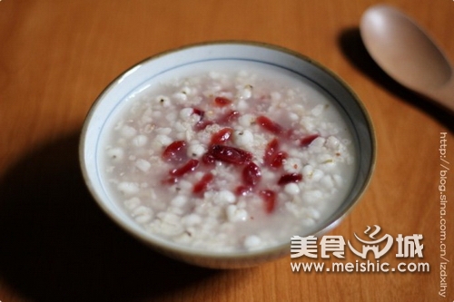 蔓越莓燕麦薏米粥