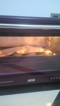 如何制作肉馅蟹壳黄