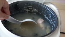 懒人版皮蛋瘦肉粥步骤9