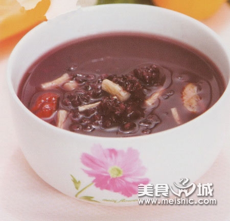 党参红枣黑米粥
