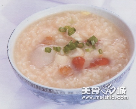 红枣桂圆鸡肉粥