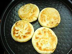 馋嘴小吃---海城馅饼图解的做法