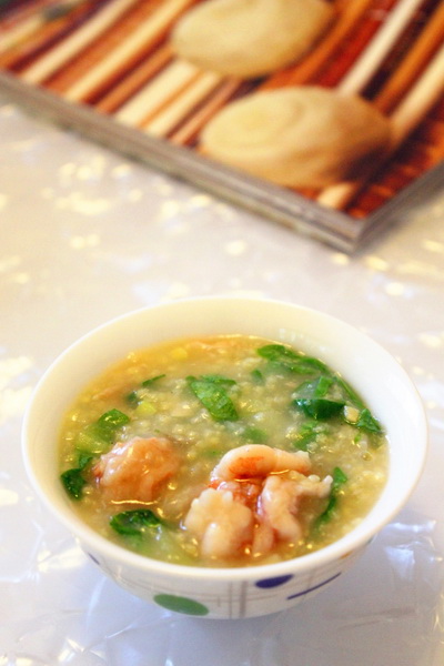虾仁奶白菜小米粥