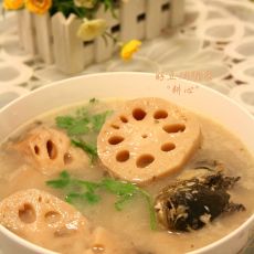 莲藕鲫鱼汤的做法 莲藕鲫鱼汤的做法