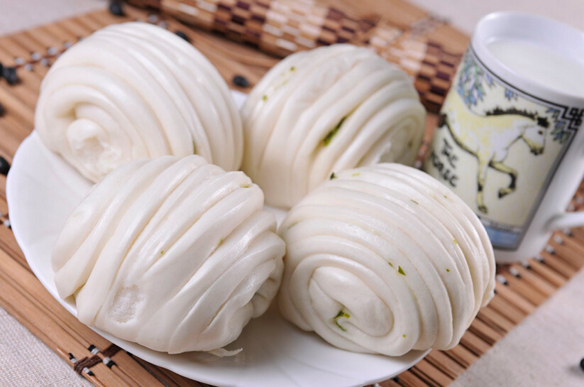 教你如何制作蛋香花卷