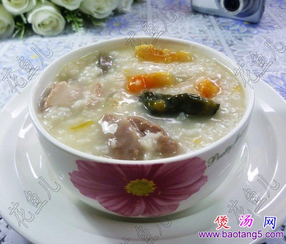 皮蛋排骨粥