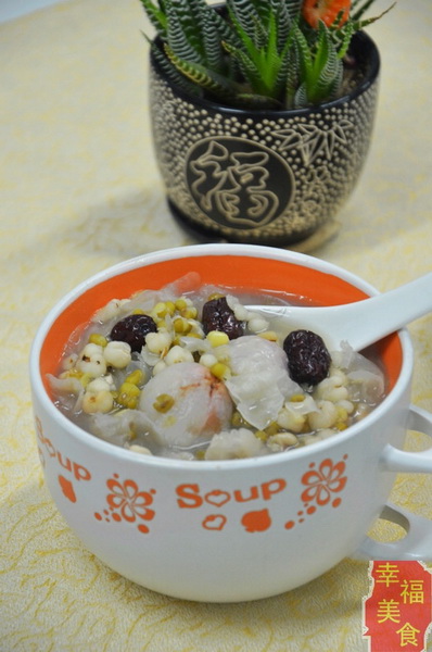 绿豆薏米银耳粥