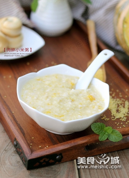 肉碎小米粥