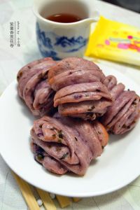 如何制作紫薯香葱花卷