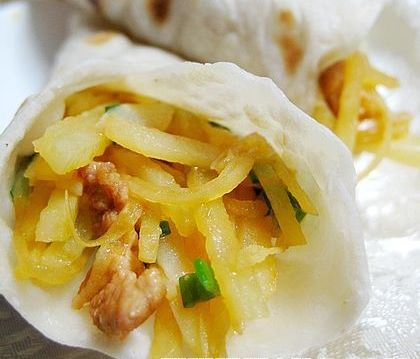 山西特色小吃土豆丝卷饼的做法