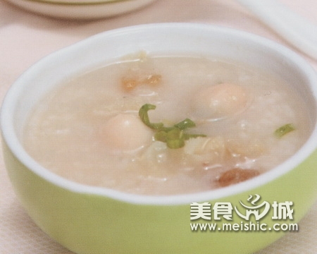 银耳桂圆蛋粥