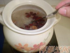小米银耳莲子红枣糯米粥步骤13