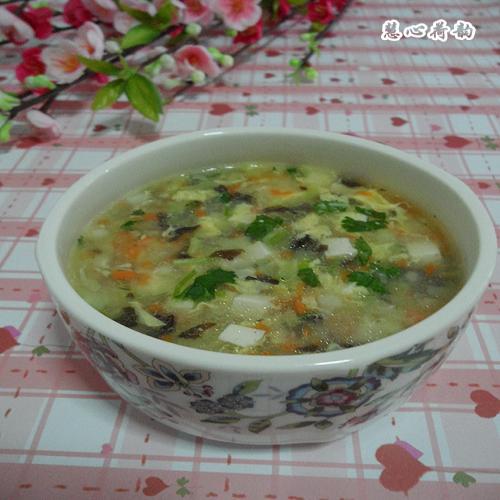 水精菜(白菜)黑木耳胡萝卜豆腐蛋花羹3