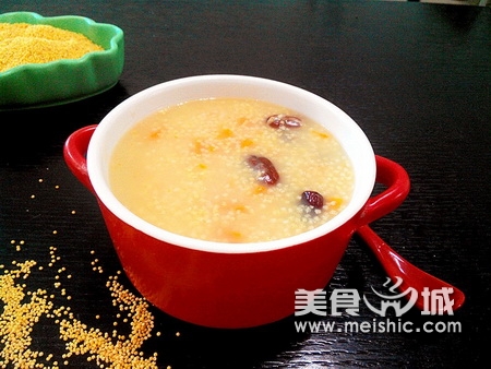 小米南瓜红枣粥的做法