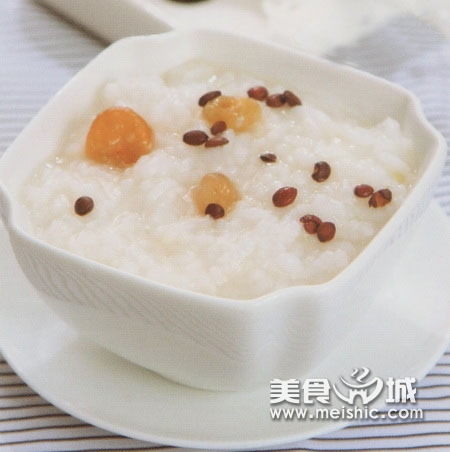 酸枣桂圆粥