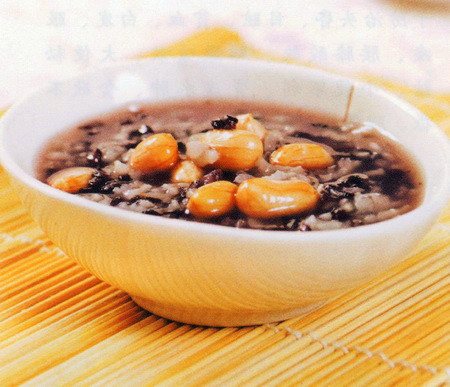 黑米花生粥